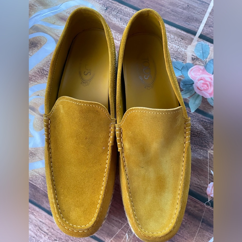 Tod's Yellow Loafers Slip-On Shoes